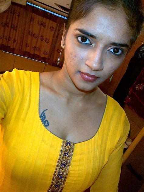 desi leaked porn pics|Nude Indian sex photos